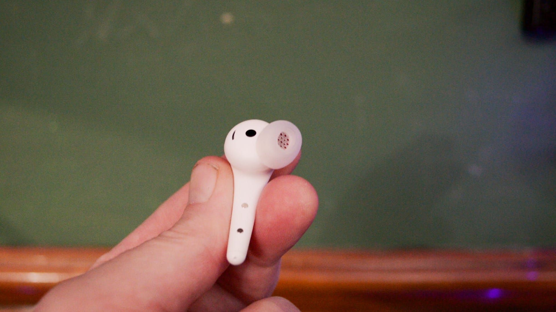 Inside view of the 1MORE Aero earbuds