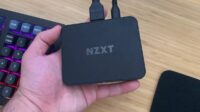 nzxt-signal-4k30-in-hand-3329832-7890878