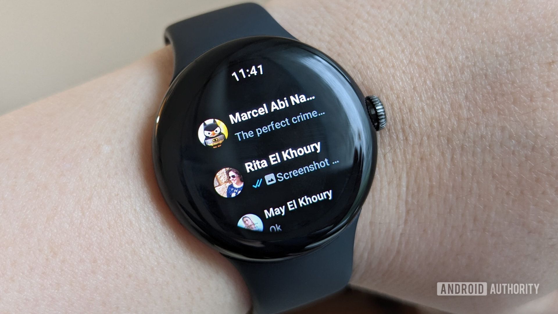 whatsapp-is-now-available-on-wear-os-smartwatches